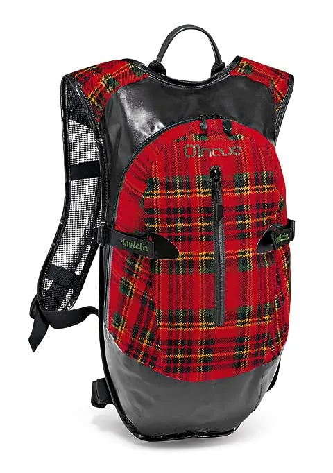 invicta-01-neve-winter-zaino-11l-45x23x13-cm-con-uscita-waterbag-idratazione image 1