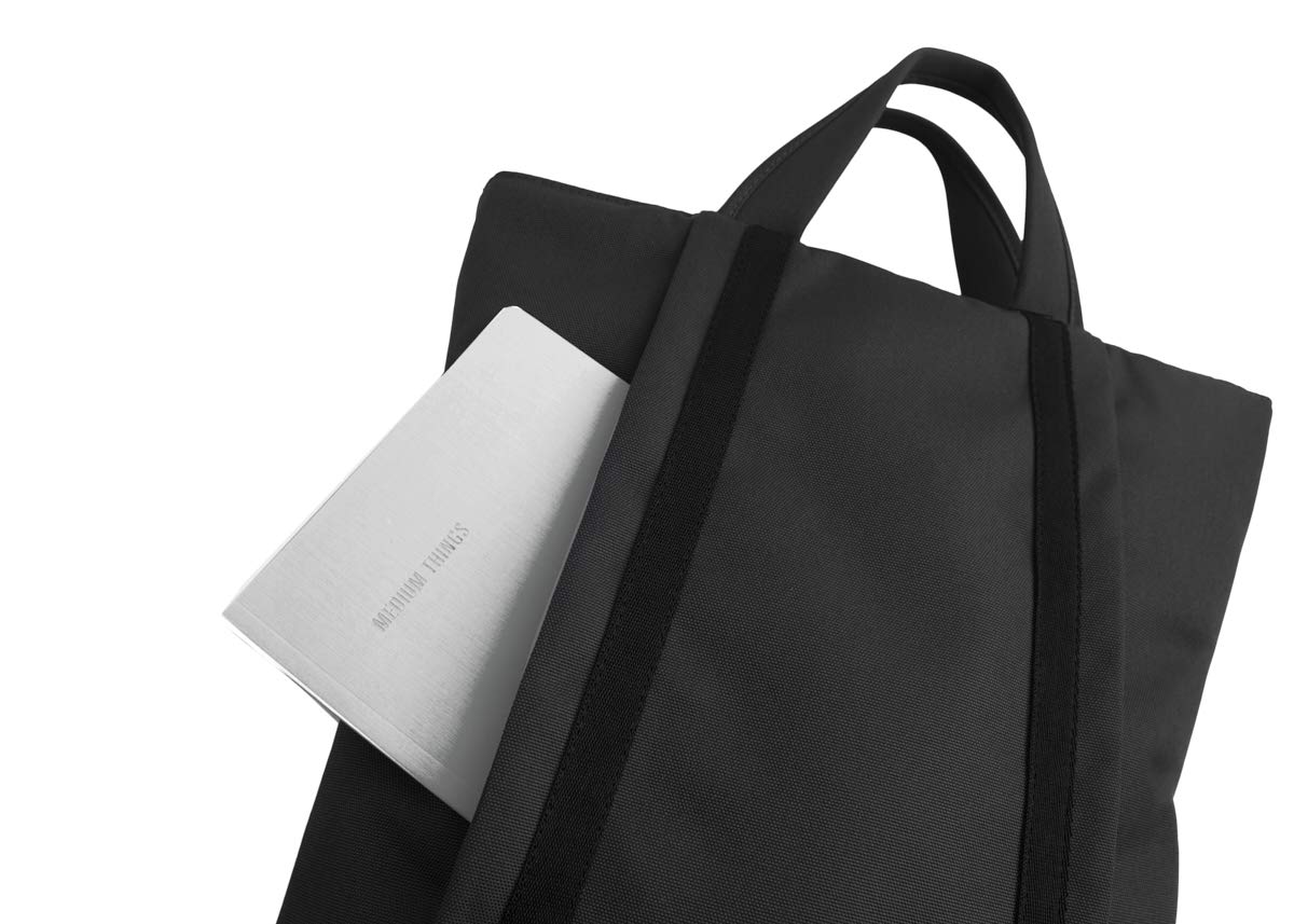 mh-way-zaino-piatto-organizzato-porta-pc-con-tasca-cellulare-nero-41-x-31-x-11-c image 4