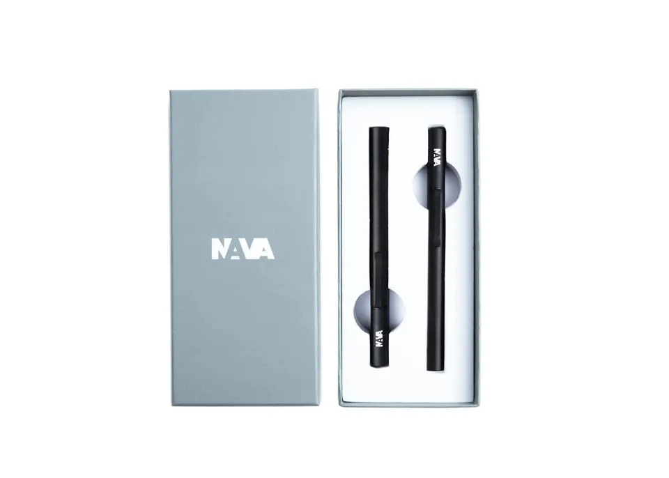 nava-design-magnetica-penna-stilografica-alluminio-blu-argento-0-6mm-11-cm image 1