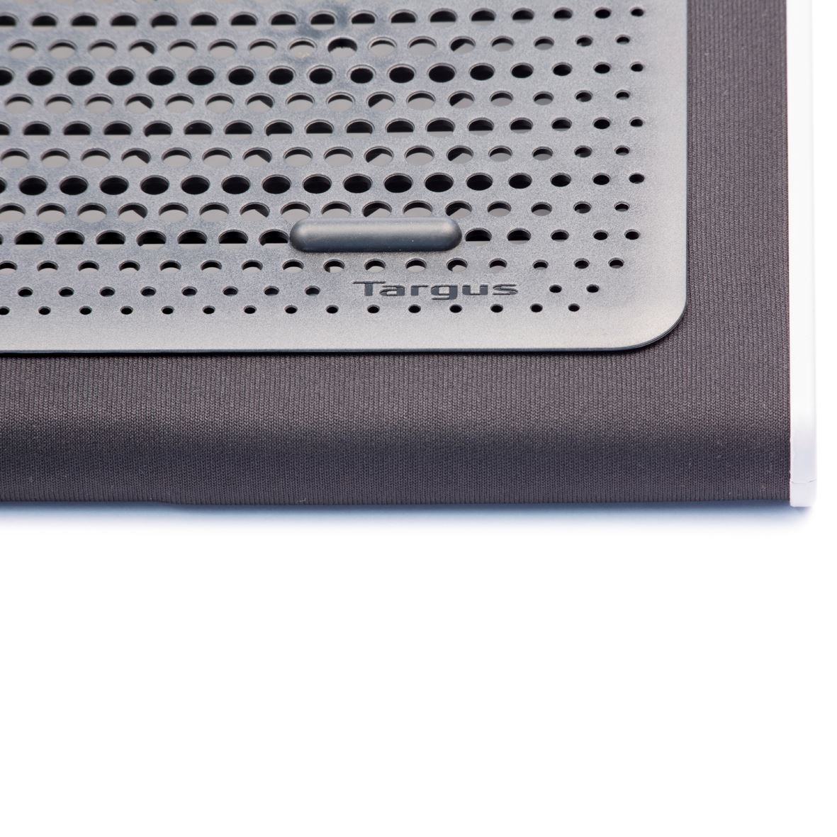 targus-base-raffreddamento-laptop-15-17-nero-grigio image 6