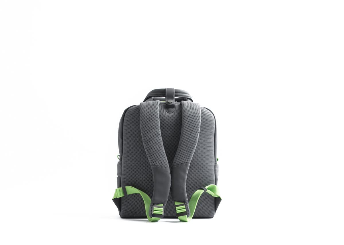 nava-design-easy-break-zaino-squadrato-rfid-porta-pc-13-3-grigio-scuro-verde-flu image 2