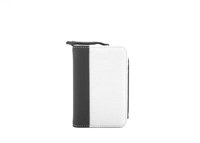 nava-design-twin-porta-carte-4-tasche-con-portamonete-zip-rfid-12-x-8-cm-bianco image 1