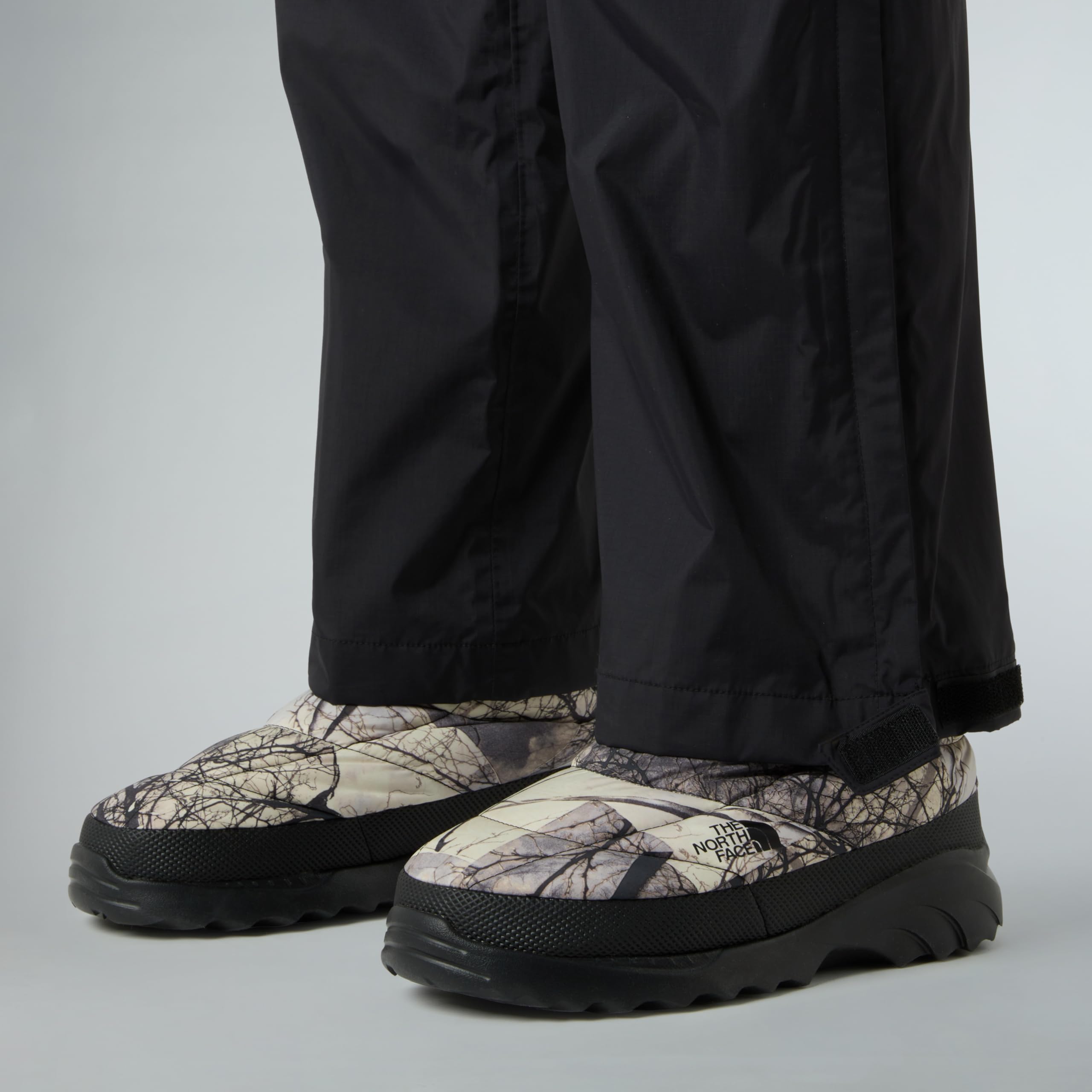 the-north-face-antora-pantaloni-da-pioggia-impermeabili-da-uomo-nero image 8