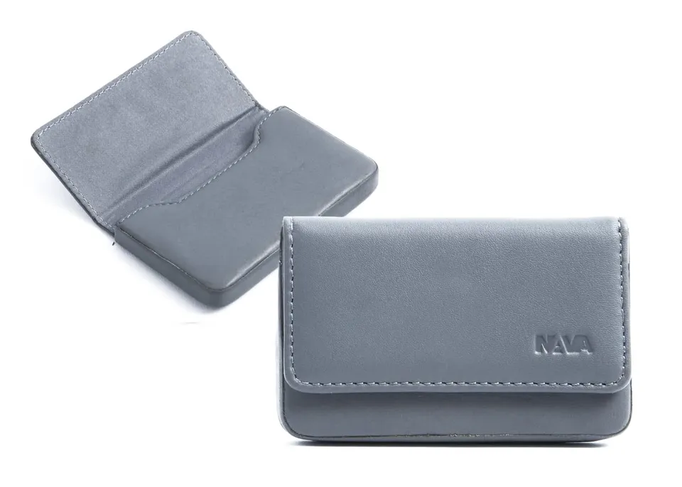 nava-design-smooth-porta-biglietti-da-visita-rigido-con-magnete-grigio-6x10-cm image 1