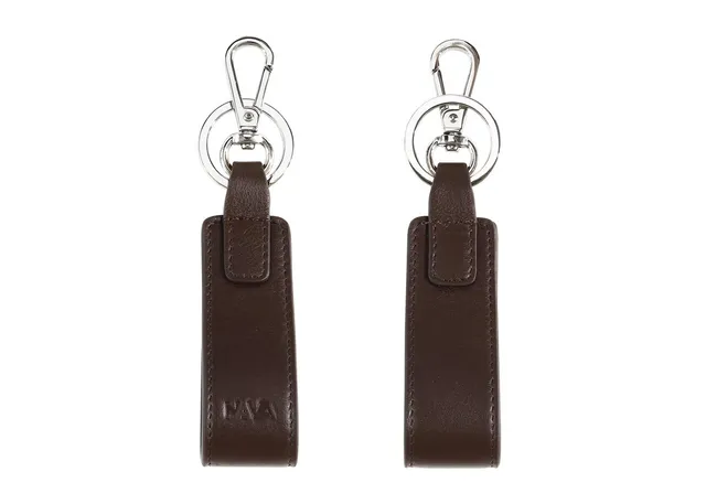 nava-design-smooth-portachiavi-in-pelle-marrone-9x3-cm-con-anello-e-gancio image 1