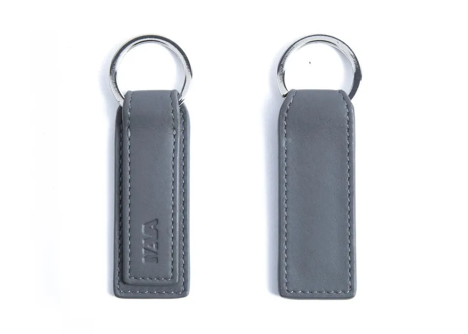 nava-design-smooth-portachiavi-piatto-pelle-grigio image 1