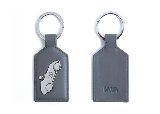 nava-design-portachiavi-in-pelle-grigio-con-automobile-10x4-cm image 1