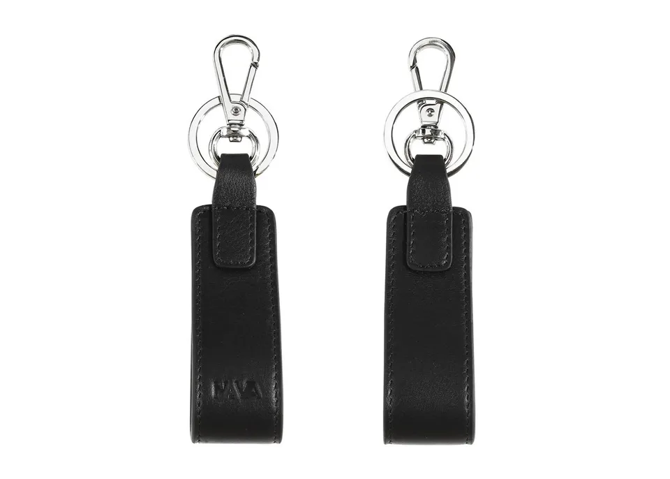 nava-design-smooth-portachiavi-pelle-nero-con-anello-e-gancio-9x3-cm image 1