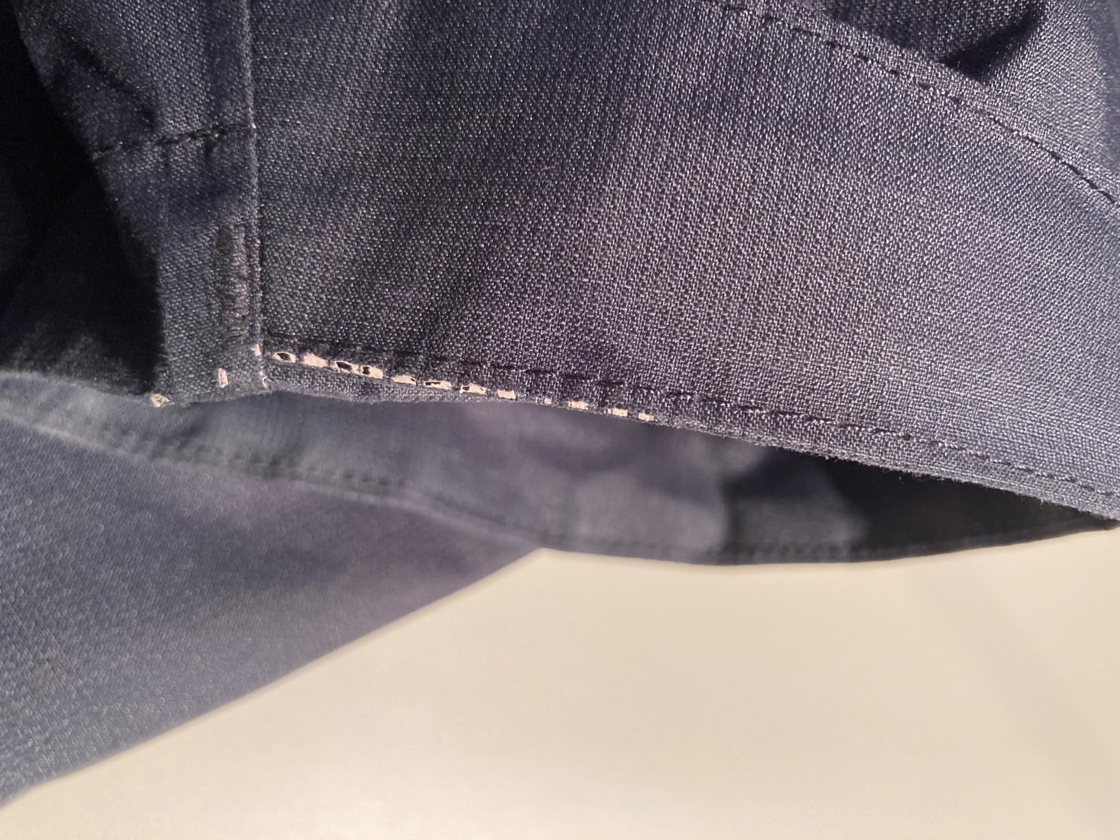 Buona ma veste largo